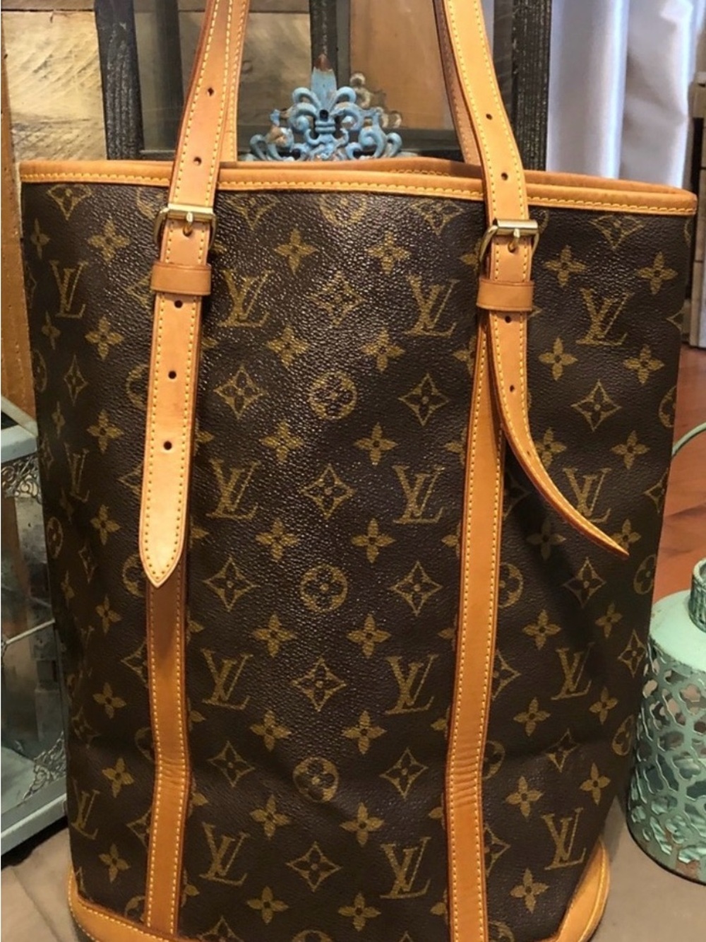 Louis Vuitton Vintage Bucket Bag GM